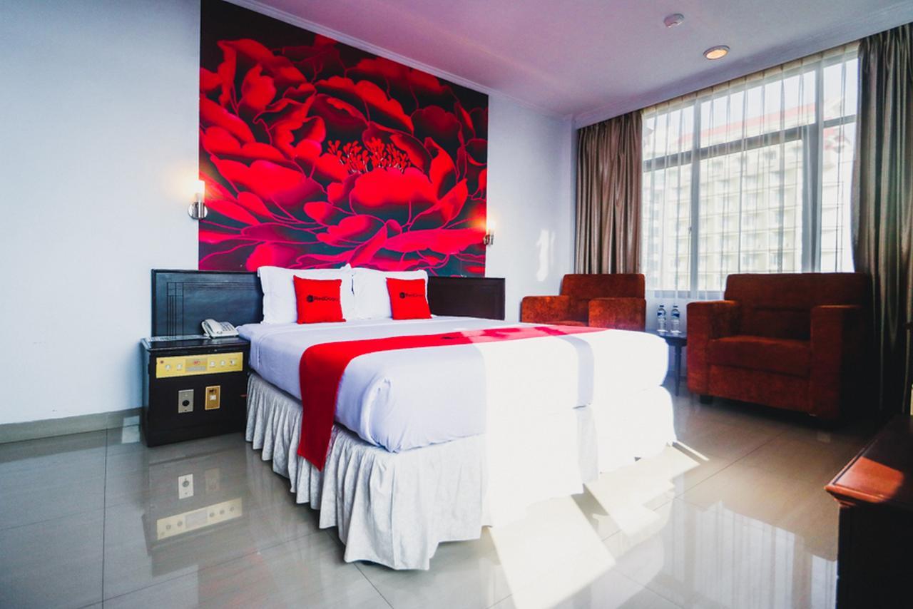 Reddoorz Plus Near Mall Ratu Indah 2 Макасар Екстер'єр фото
